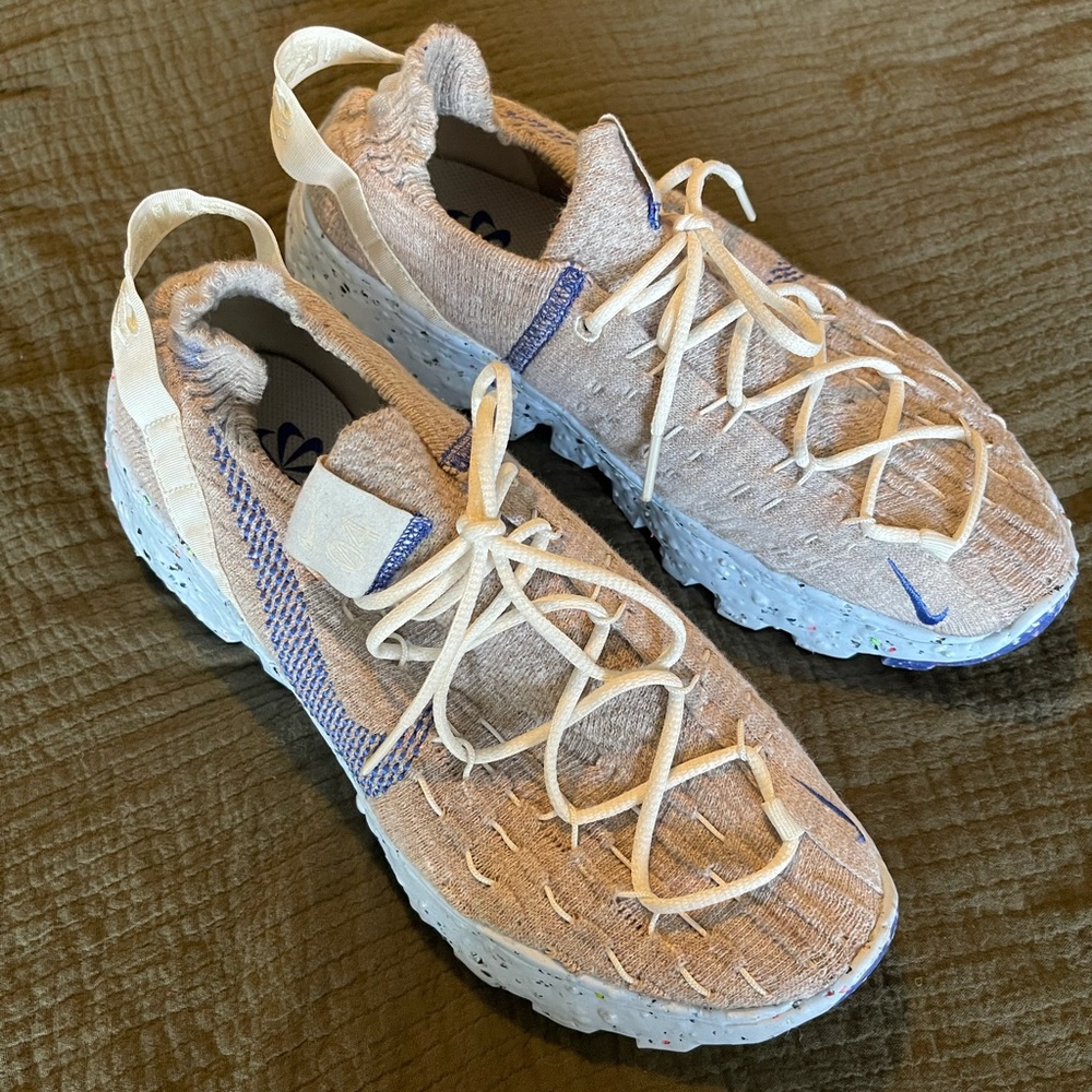 Women’s Nike Space Hippies - Size 7.5